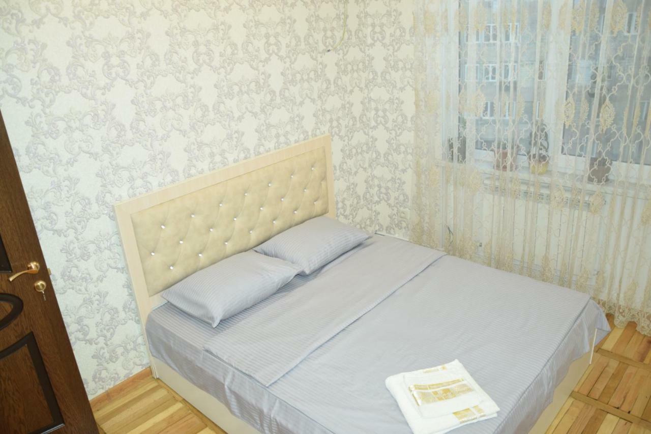 Massiv Apt Yerevan Exterior foto