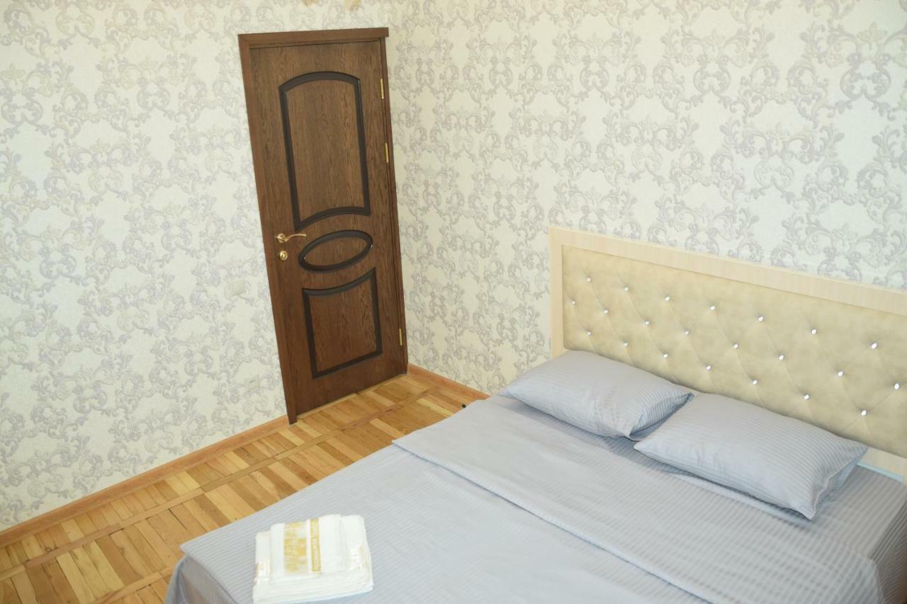 Massiv Apt Yerevan Exterior foto